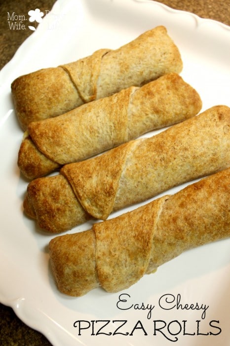 Easy Cheesy Pizza Rolls