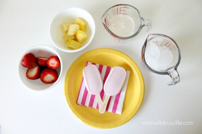 Strawberry Pineapple Smoothie Recipe