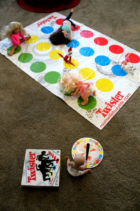 elf-on-the-shelf-twister