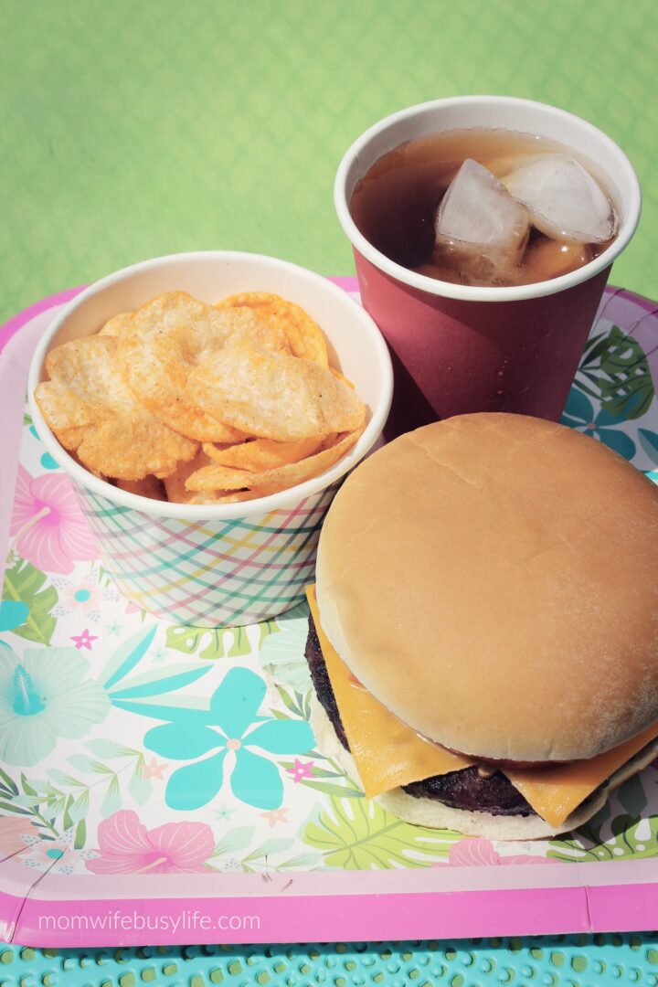 Summer Backyard BBQ Entertaining Tips