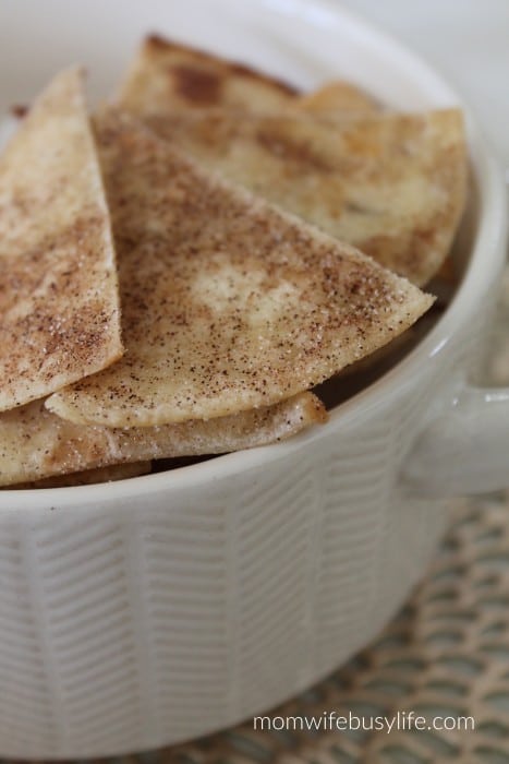 Pumpkin Pie Spice Dip with Cinnamon Sugar Chips