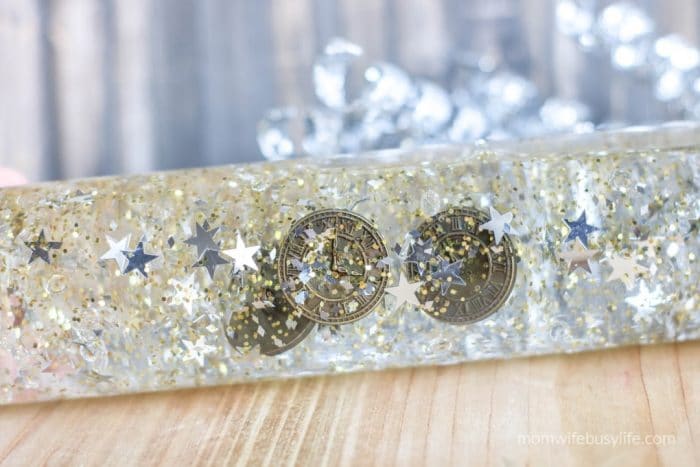 New Year's Sensory Bottle for Kids