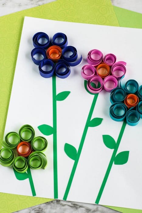 Curled Paper Spring Flower Craft for Kids by Mom. Wife. Busy Life.