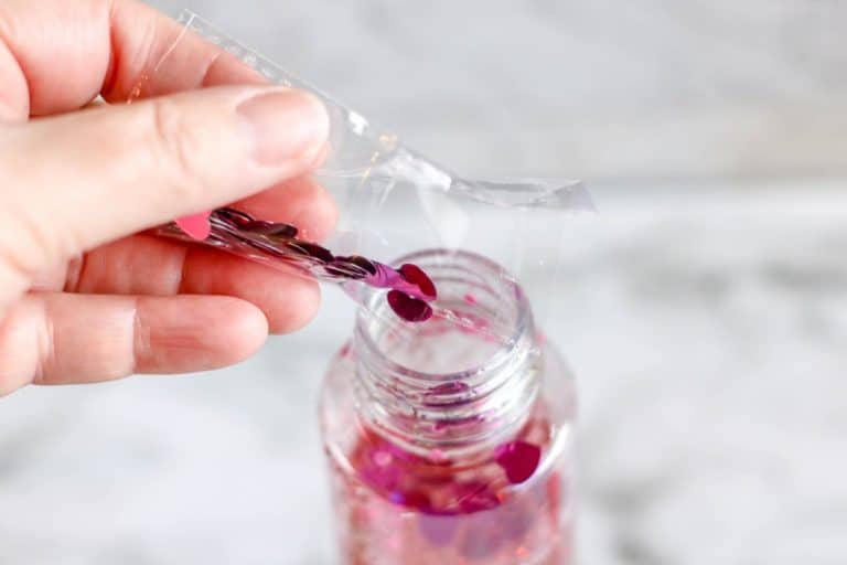 DIY Valentine’s Day Sensory Bottle for Kids - Mom. Wife. Busy Life.