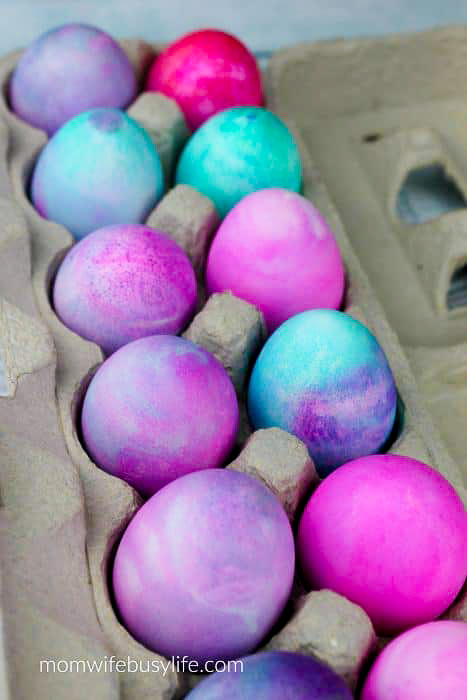 How to Dye Easter Eggs with Whipped Cream