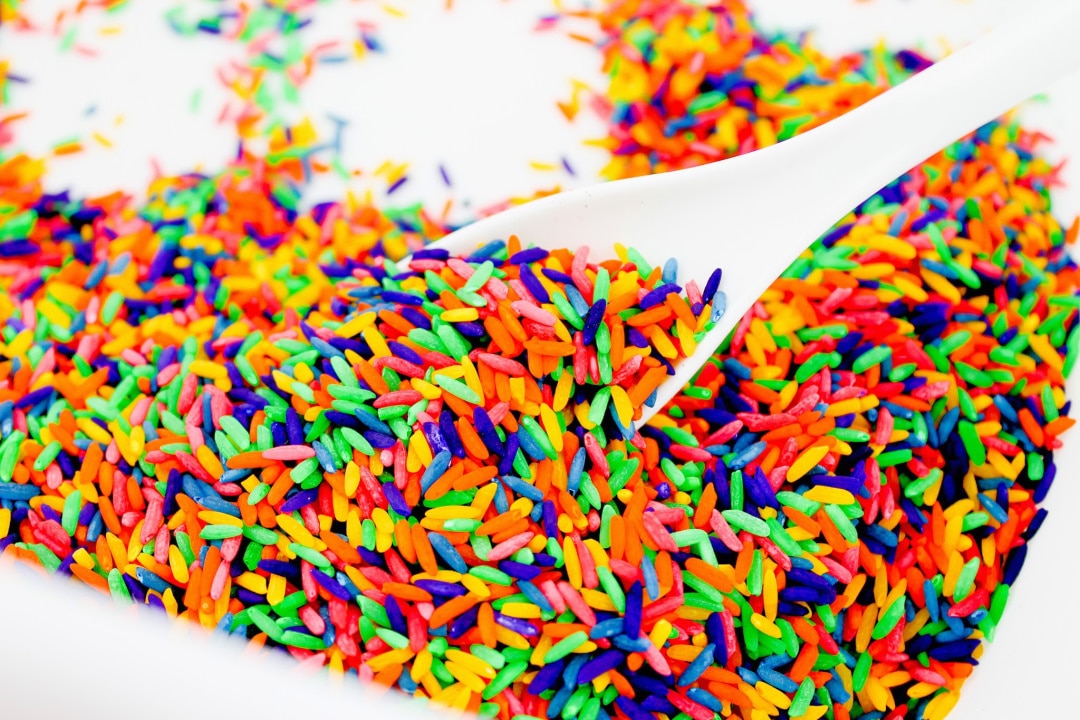 rainbow-rice-for-sensory-play-mom-wife-busy-life