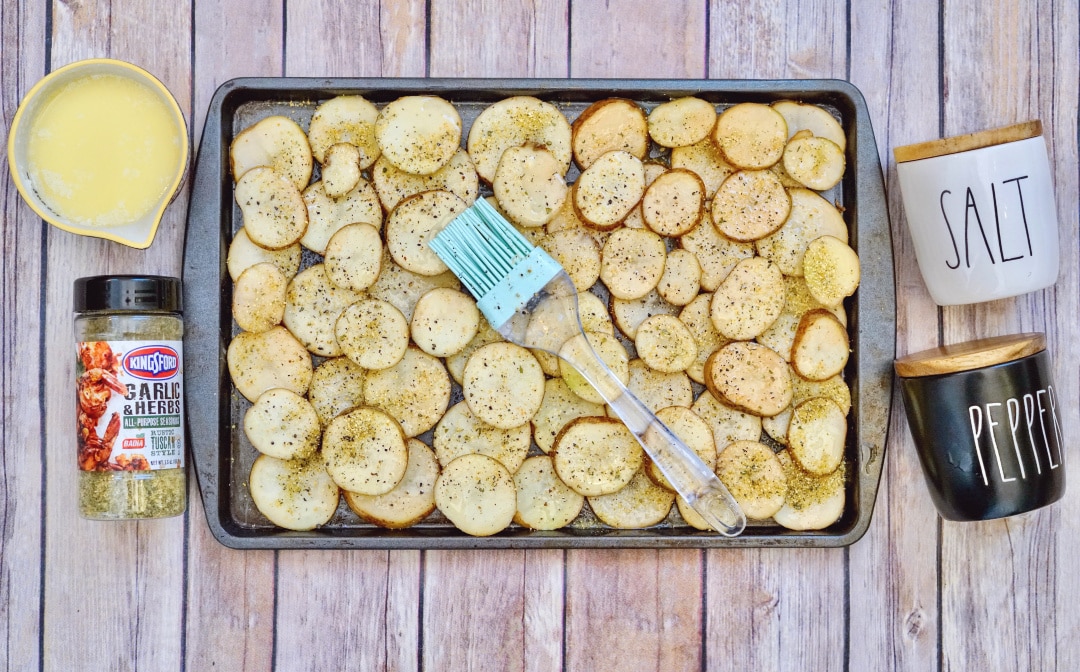 Sheet Pan Garlic Herb Potatoes