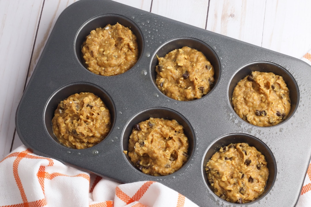 Pumpkin Oat Muffins