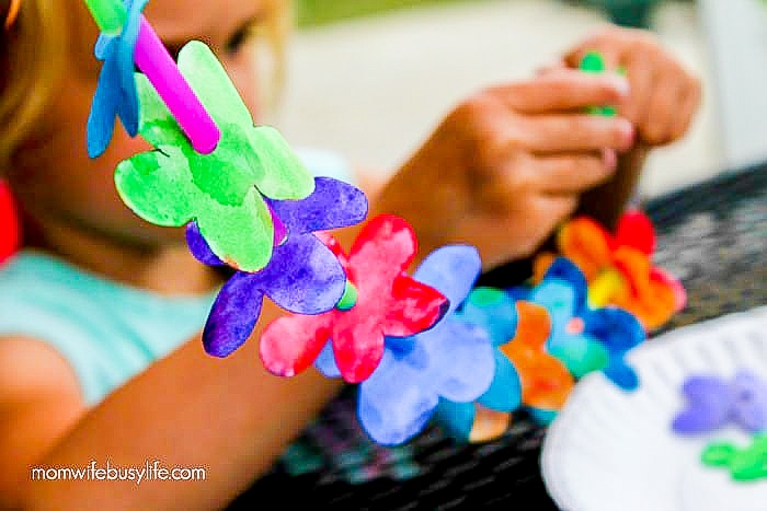 How to Make Watercolor Paper Hawaiian Leis - Mom. Wife. Busy Life.