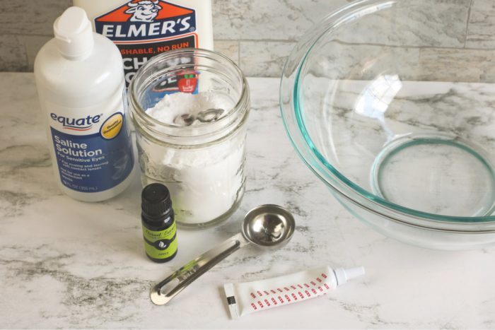 Back to School Apple Scented Slime Recipe - Mom. Wife. Busy Life.