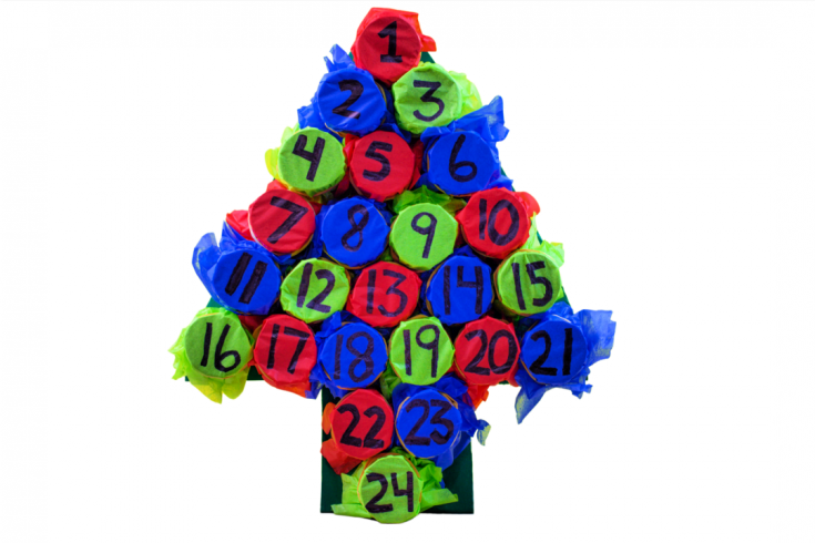 Christmas Tree Advent Calendar DIY