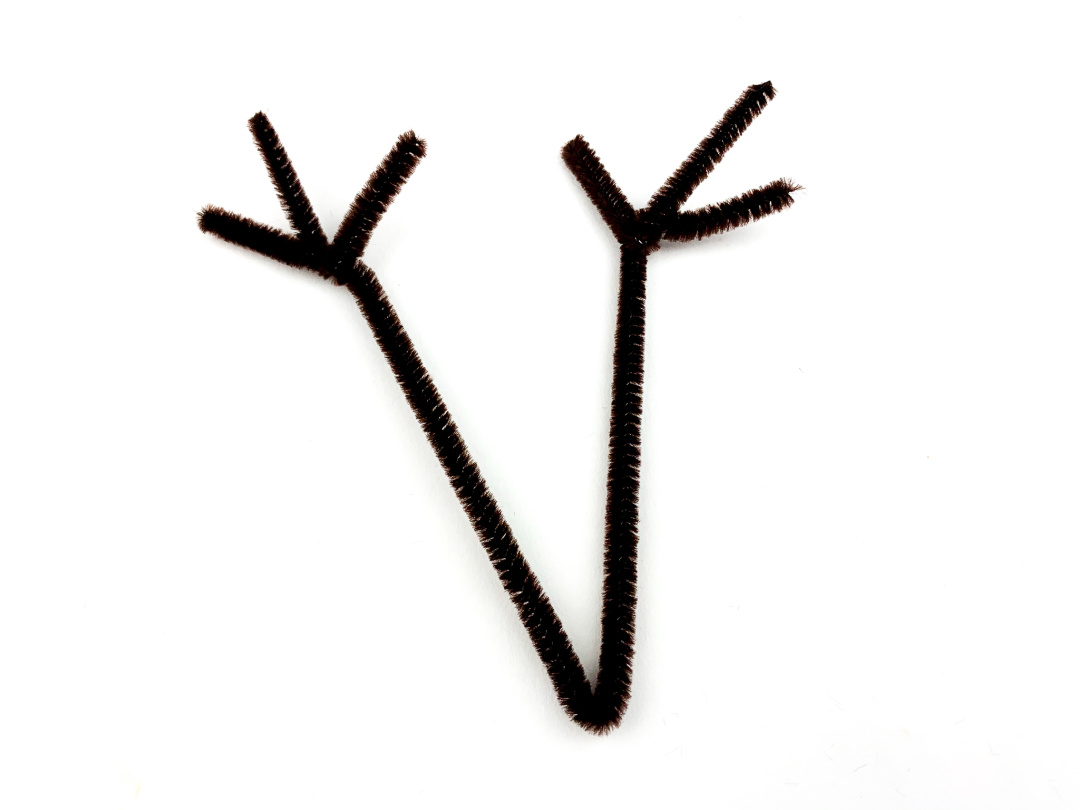 pipe cleaner antlers