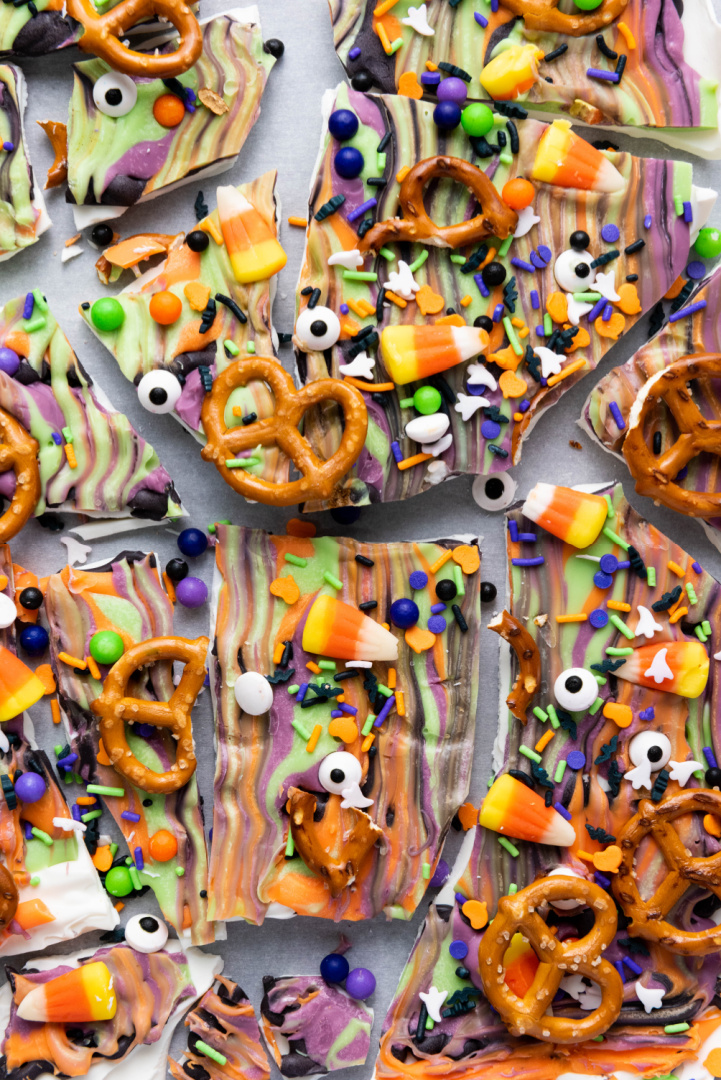 halloween candy bark