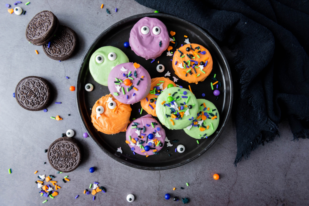 halloween oreos