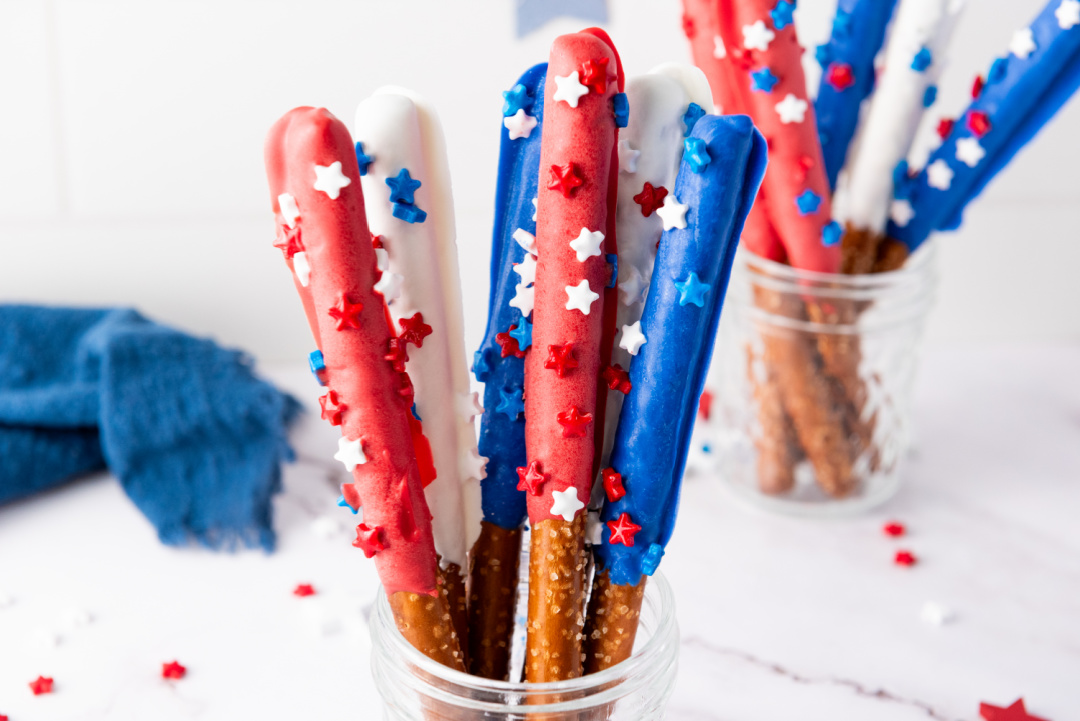 patriotic pretzel rods