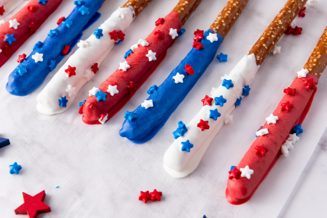 patriotic pretzel rods